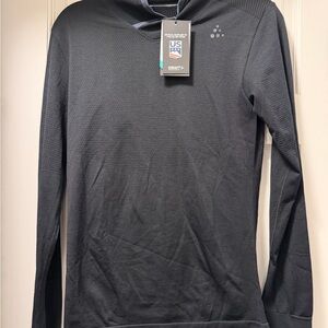 Craft women’s  fuseknit comfort wrap Black Long Sleeve Shirt